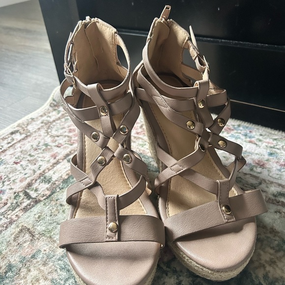 Women's Strappy Wedge Sandals - Tan/Pink - Picture 2 of 5